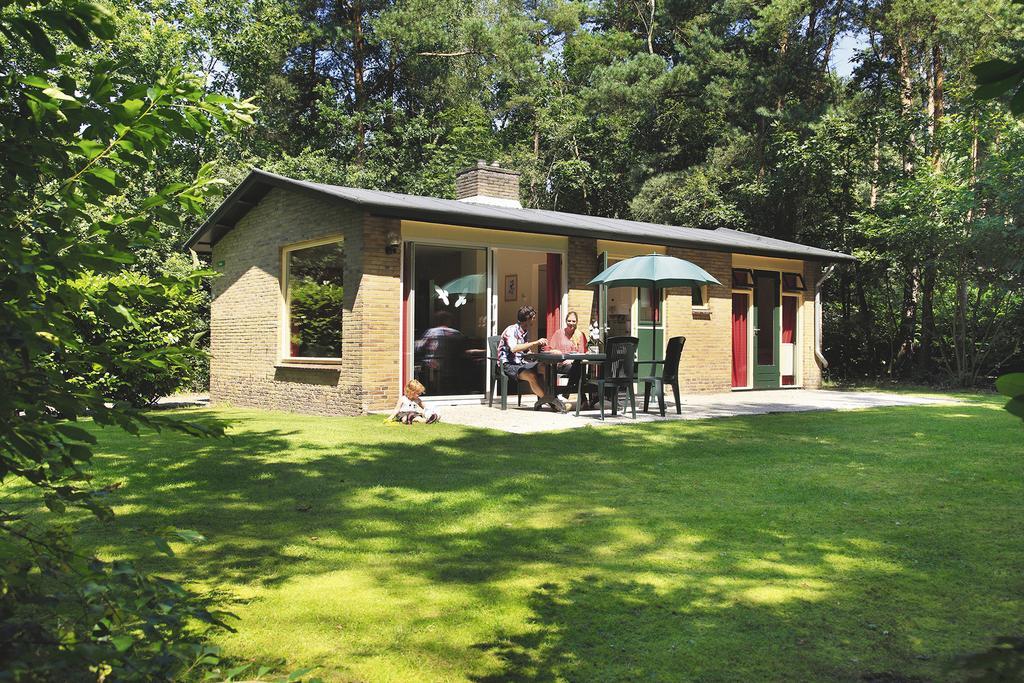 De Lindenberg Hotel Holten Exterior photo
